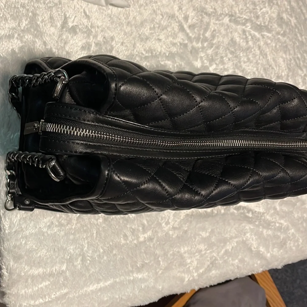Michael Kors Black lambskin leather shoulder bag with rhodium chrome hardware - Picture 8 of 8